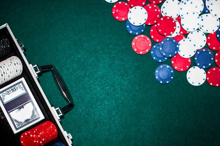 Kombinasi simbol pemenang dalam Starburst